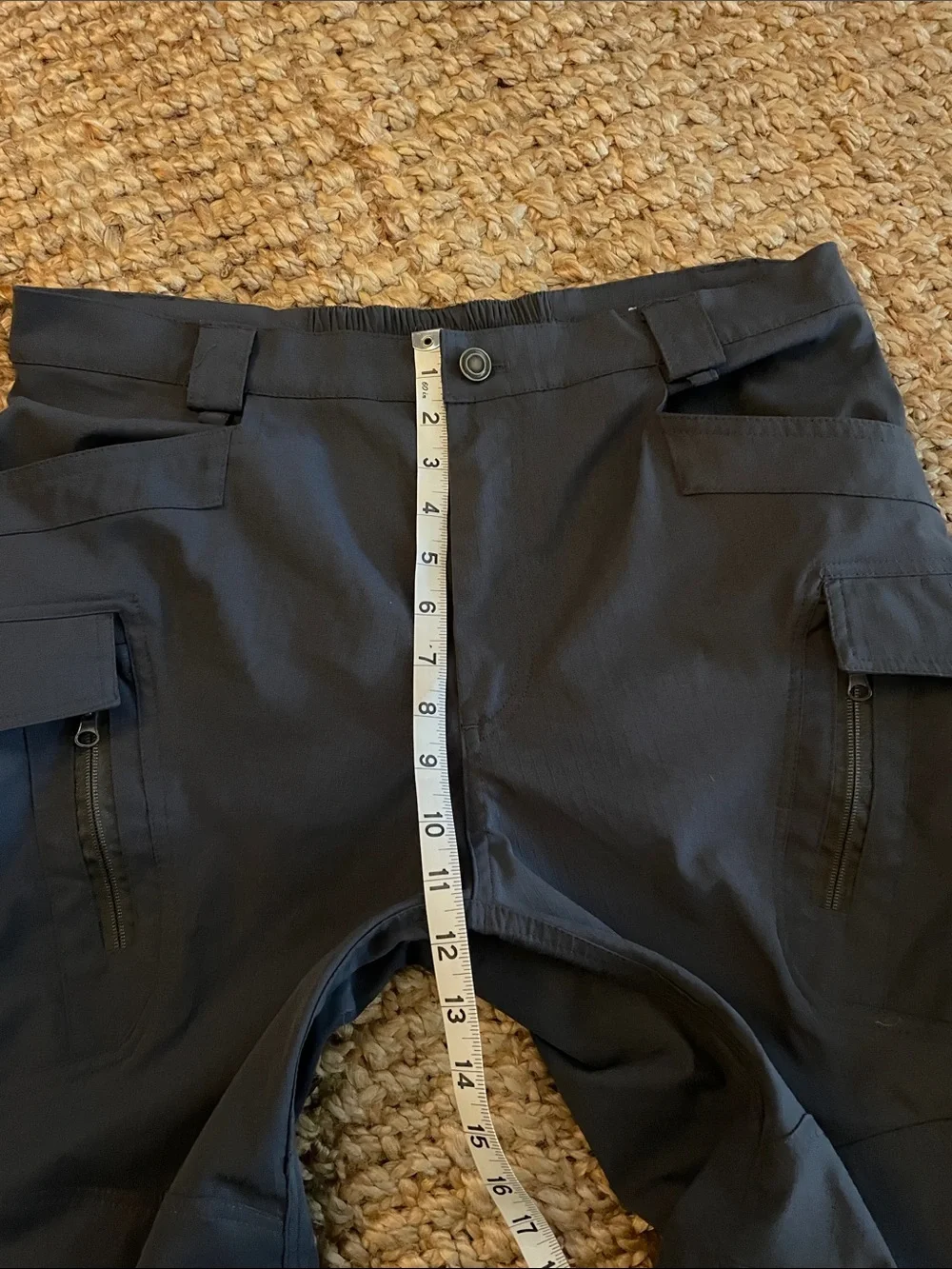 Amazon Men's dark gray Cargo Shorts - Lightweight Athletic